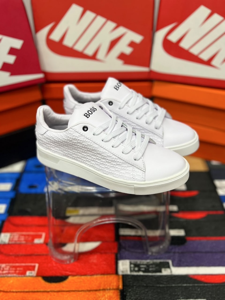 BOSS tenis blancos