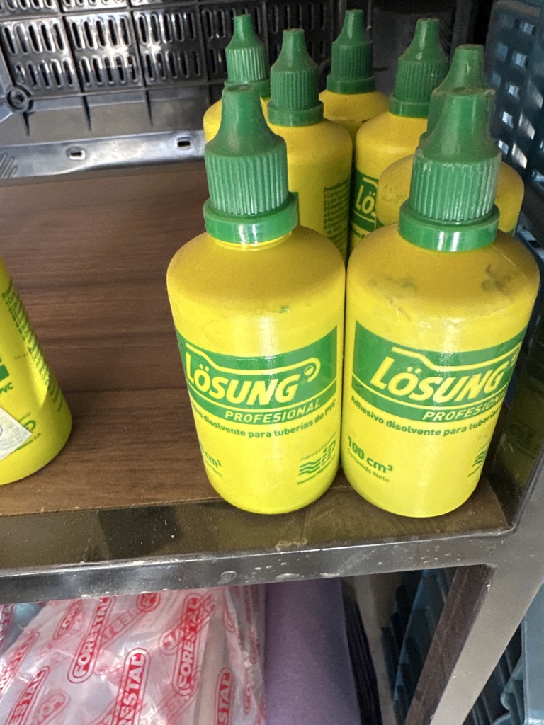 Losung adhesivo amarillo