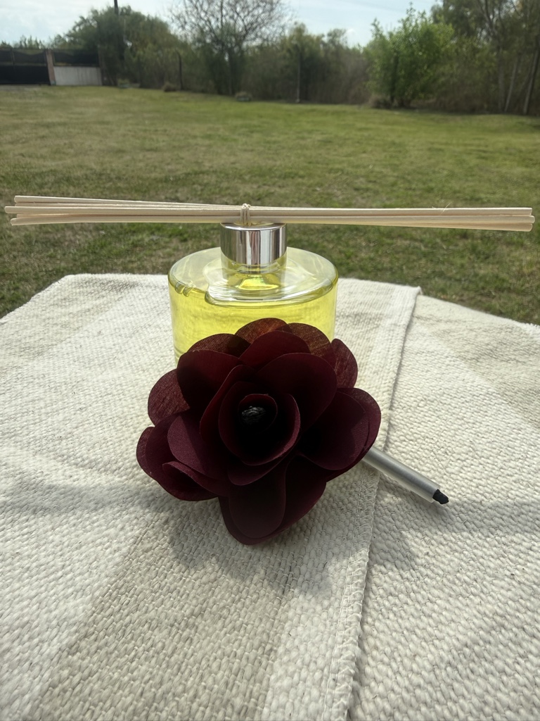 DIFUSOR BLOSOM BORDO LINEA HNAS / NOCHES DE VERANO