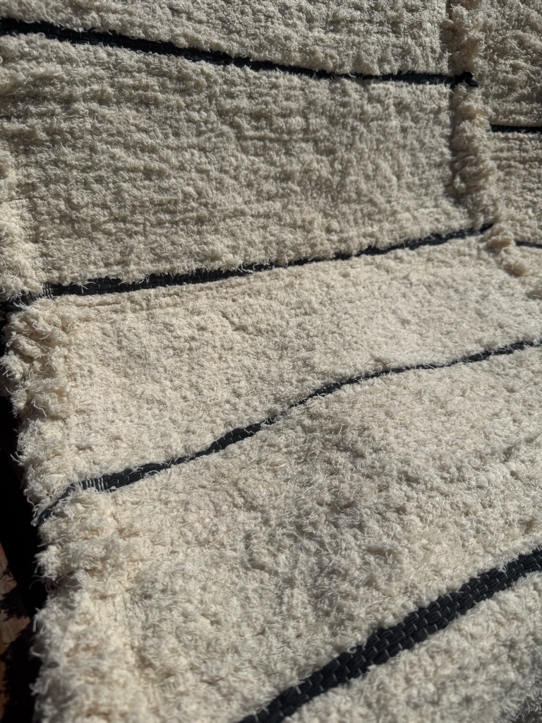 Alfombra Raya fina Negra 60x110