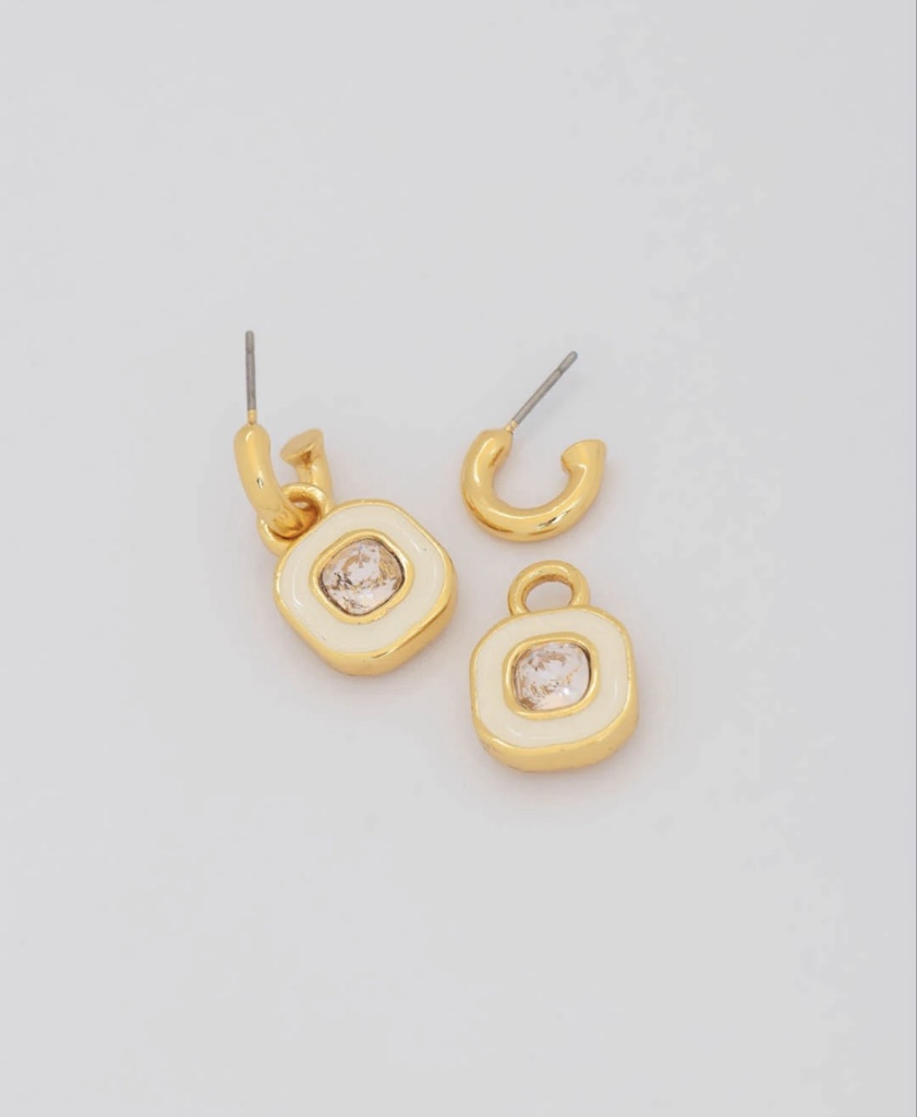 Aretes cuadrados con morado y dorados (22490) avemaria