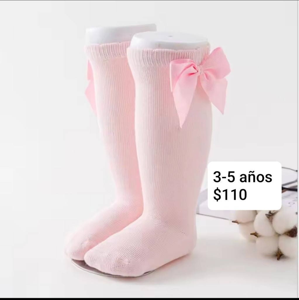 Calcetas rosas con moño 5-7a