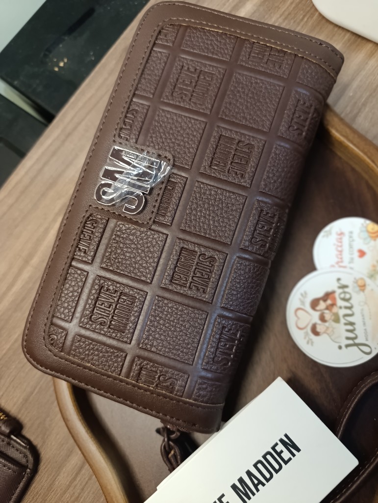 Steve Madden cartera cafe L
