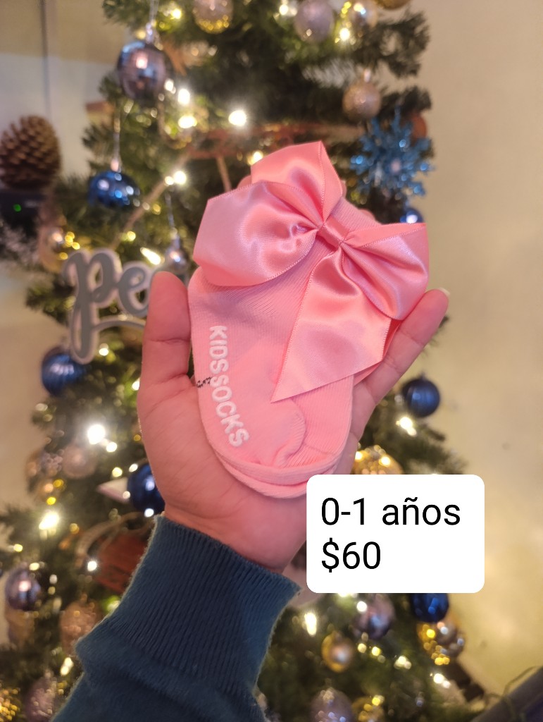 Calceta rosa con moño 0-1a