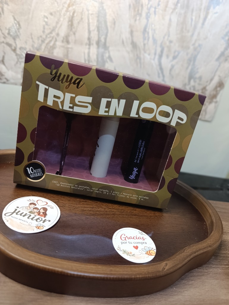 Yuya Tres en Loop maquillaje