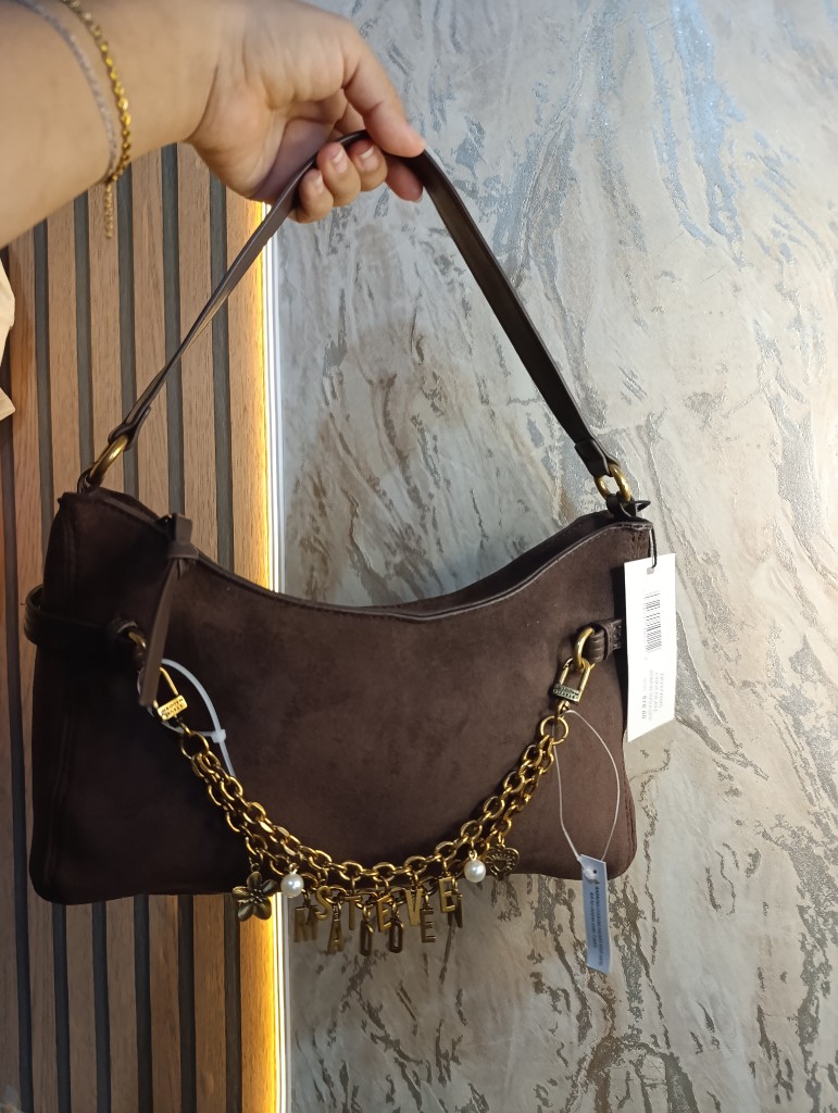 Bolsa café con cadena