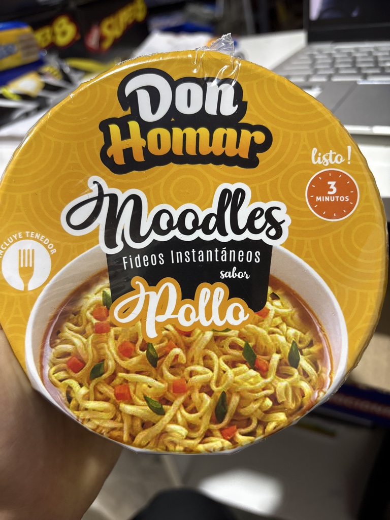 Fideos instantáneos Don Homar pollo