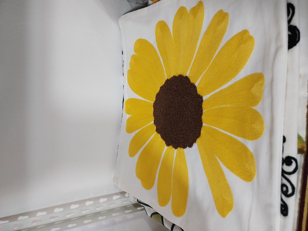 Fundas cojín bordadas por unidades