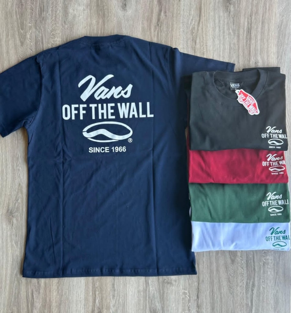 A-Remera Vans Azul