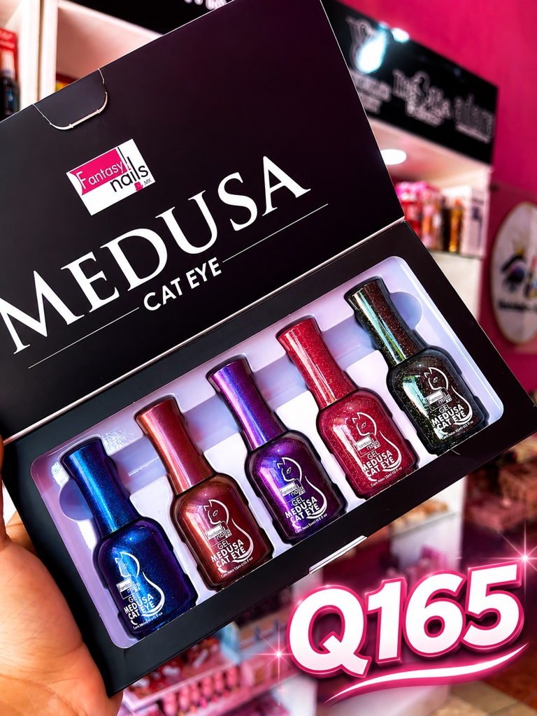 Fantasy Nails Medusa Cat Eye Q165