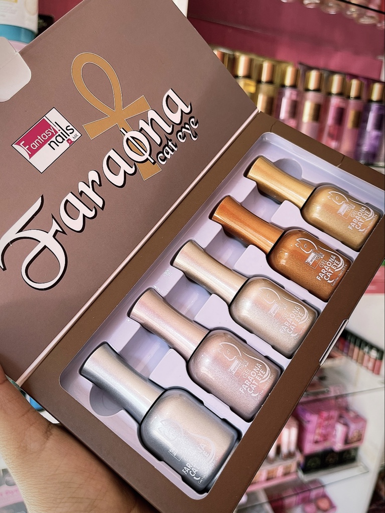 Fantasy Nails Faráona gel para uñas