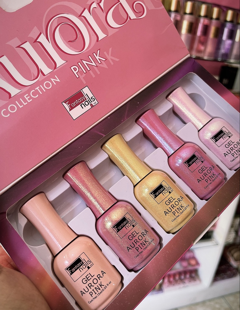 Fantasy Nails Gel Aurora Pink