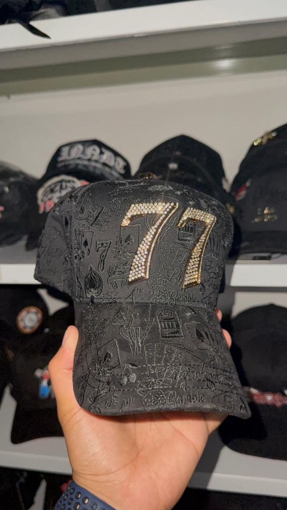 77 LAST EDITION BARBAS