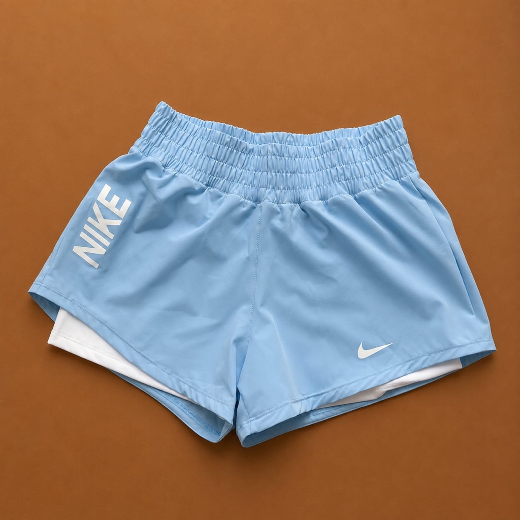 Pantaloneta Nike logo azul C