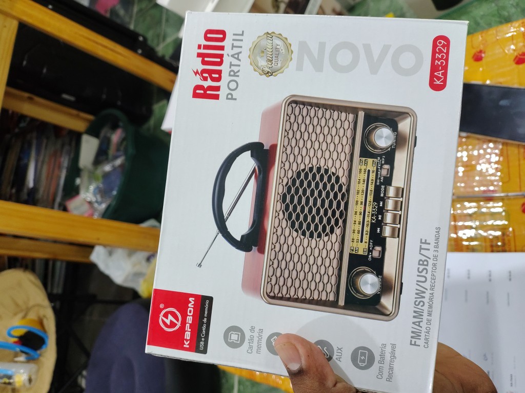 Caixa de som rádio modelo KA-3329