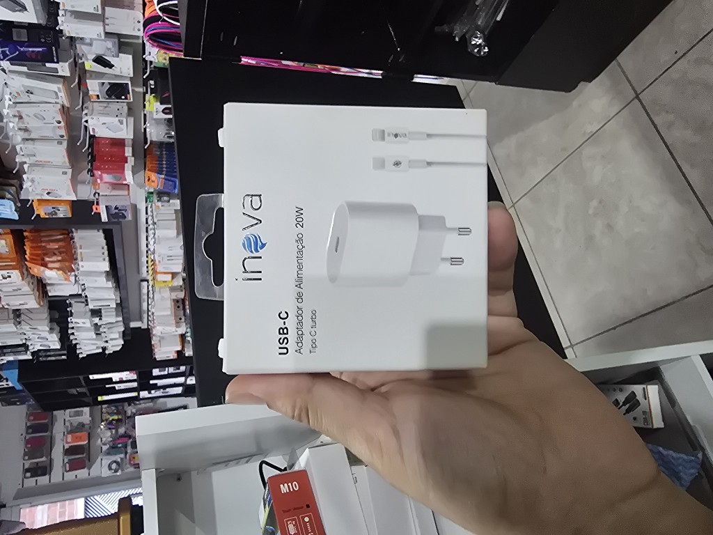 Carregador Inova IPhone Tipo C 20W