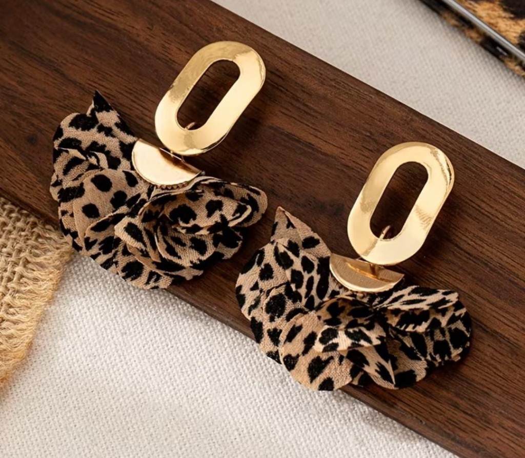 Aretes leopardo