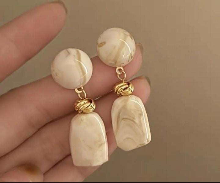 Aretes Emma