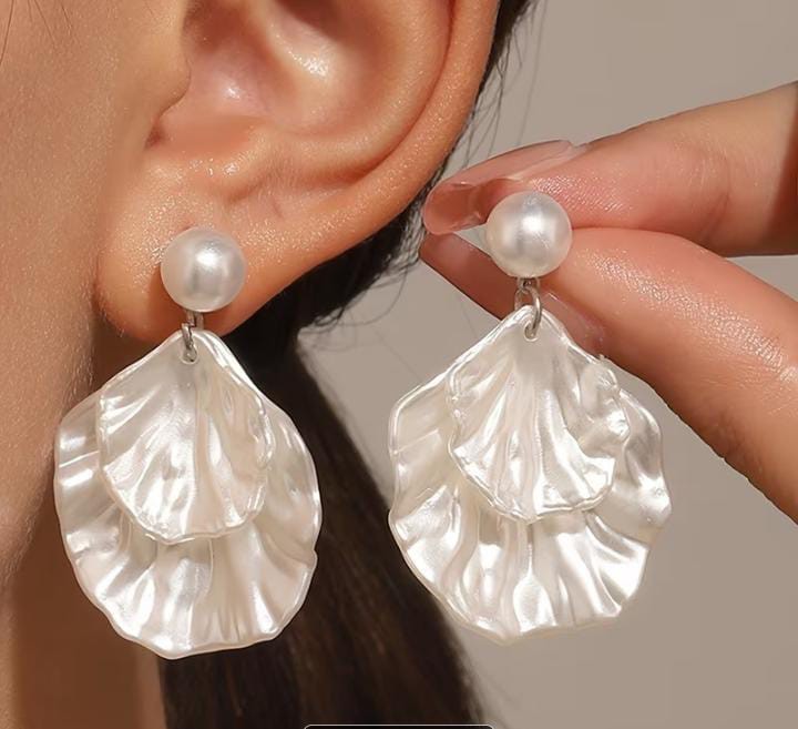 Aretes perlados