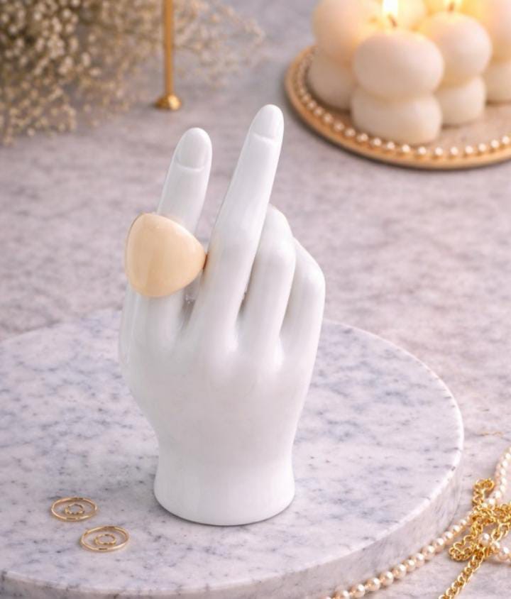 Anillo Parney