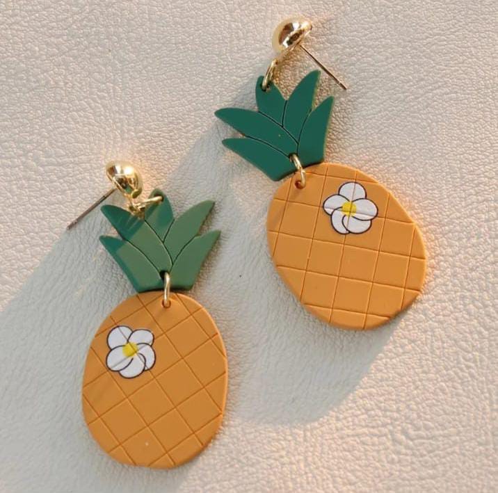 Aretes Piña