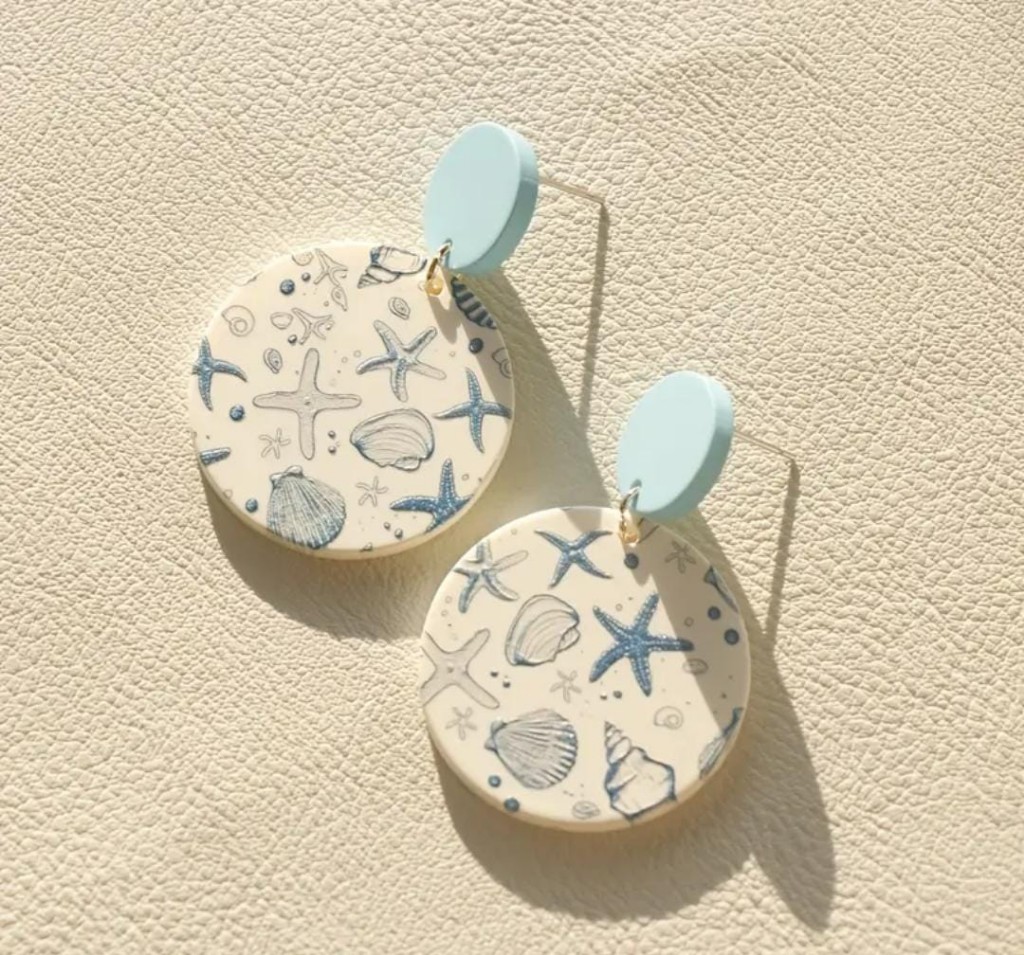 Aretes caracoli