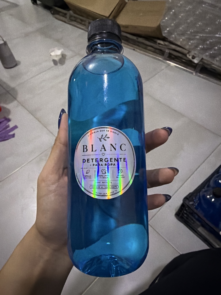 Jabón para ropa 1/2 LT