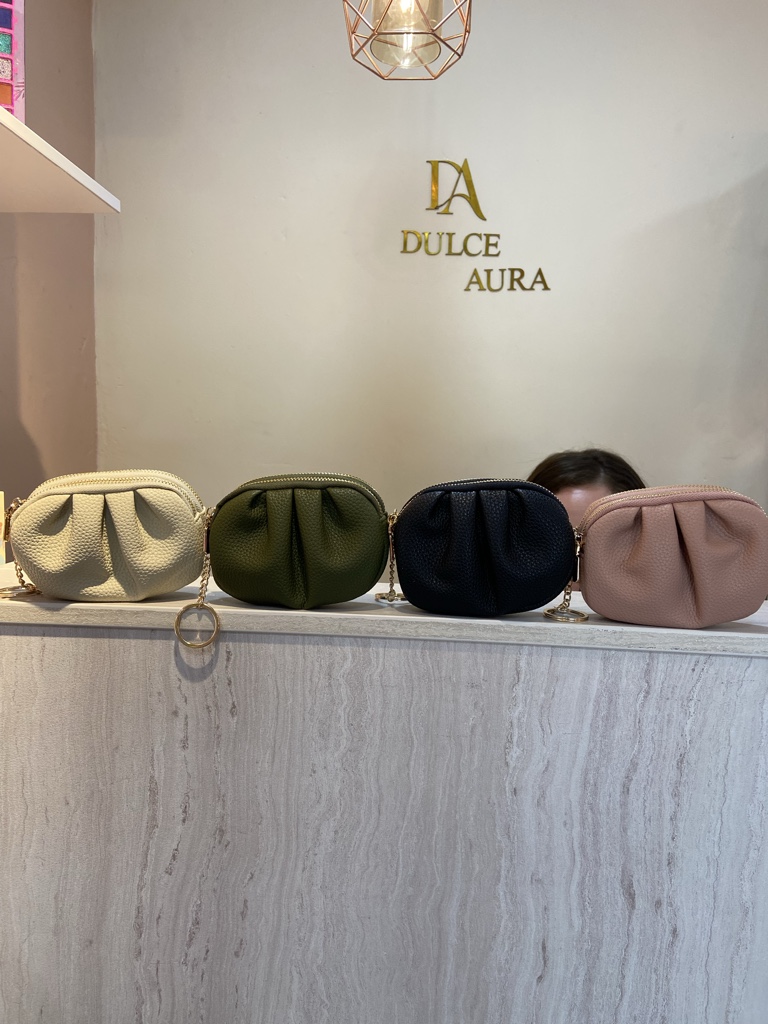 Cartera con llavero