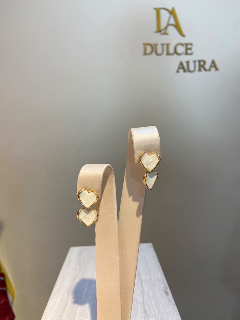 aretes corazon cleo blanco