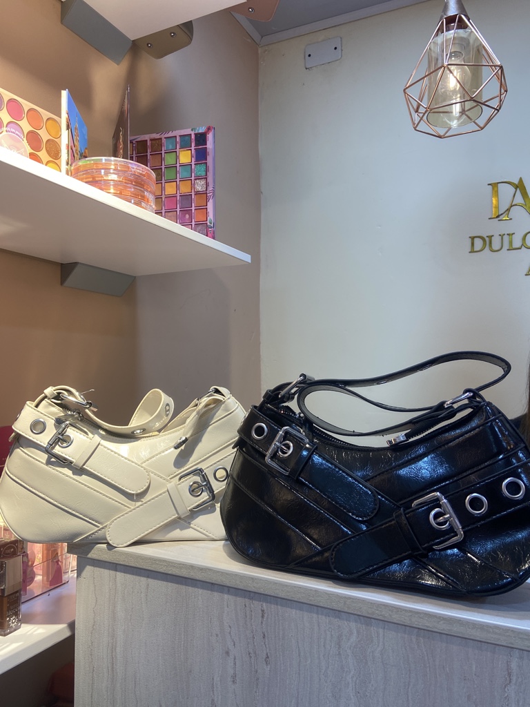 Cartera Rockstar