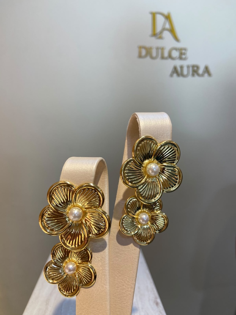 Aretes flor pamela