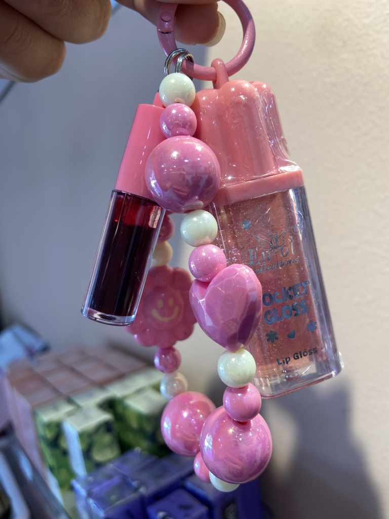 Lip gloss con tinta llavero engol