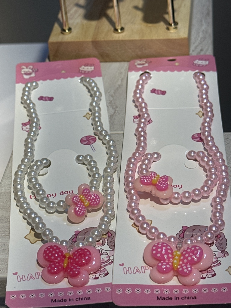 Set collar perlas + pulseras niñas
