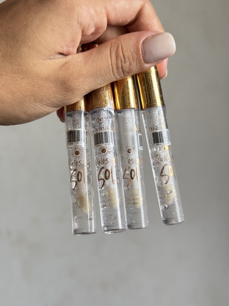 Lip Oil Mia Make