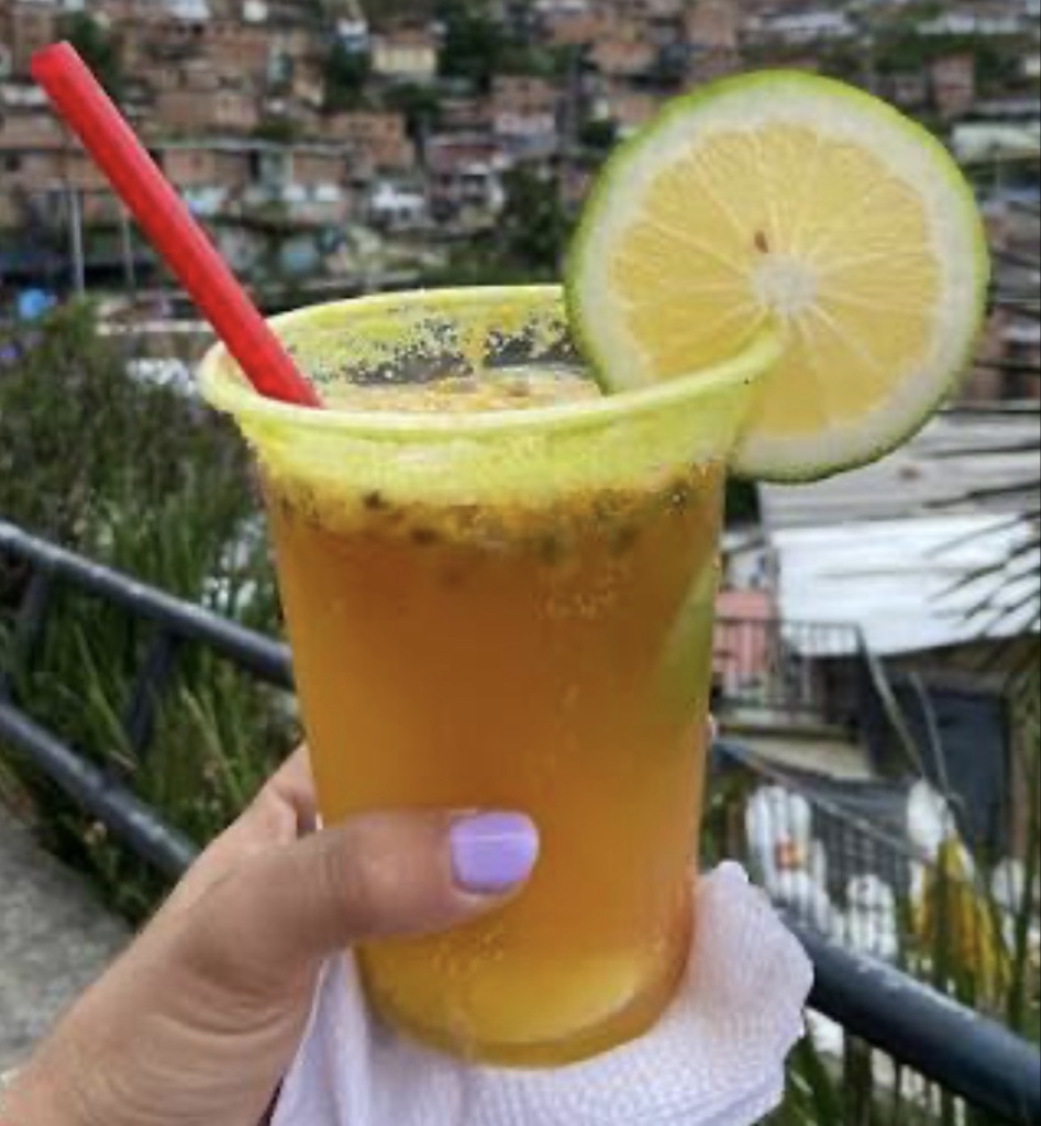Michelada Maracuya