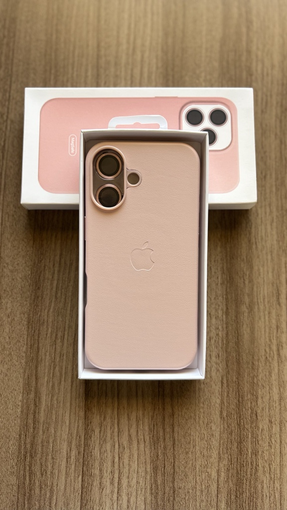 16 Cuero rosado