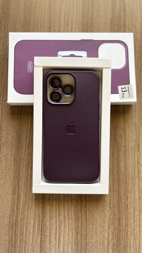 13 Pro Cuero lila