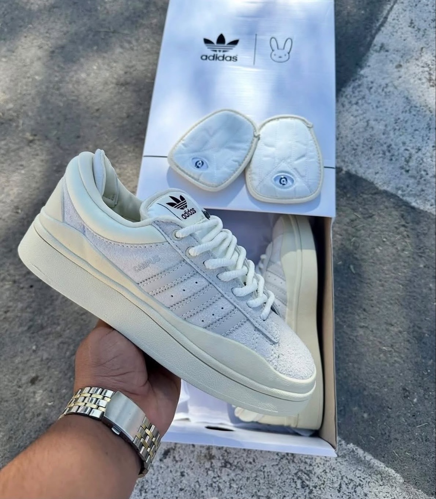 Adidas tenis blancos bad bunny