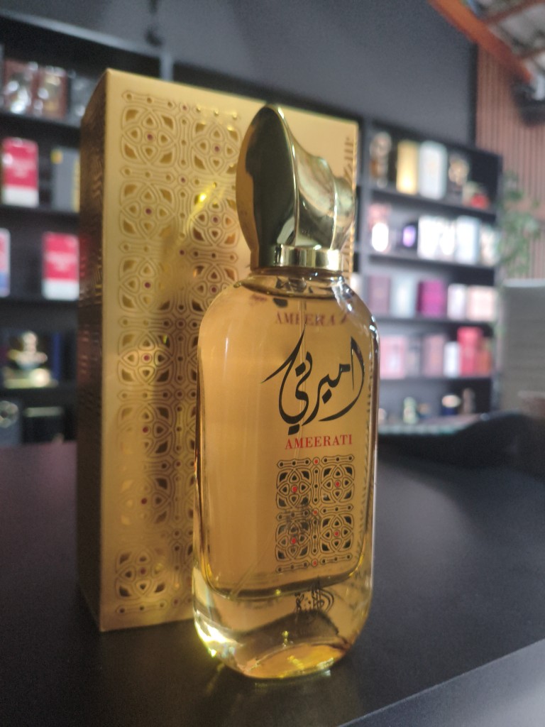 AMEERATI perfume dourado