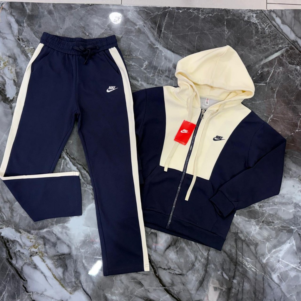 NIKE CUADRO