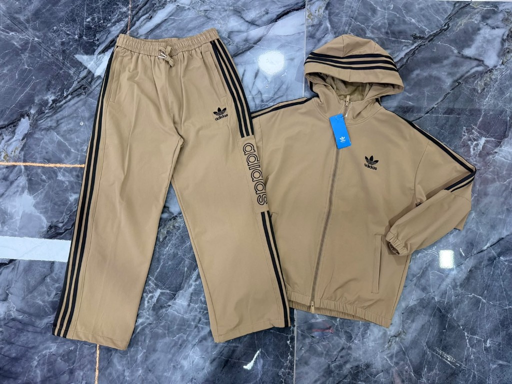 ADIDAS BEIGE