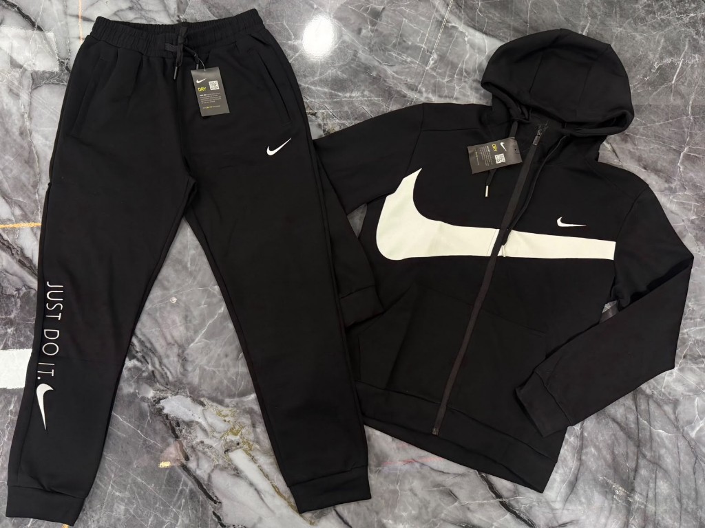 NIKE CHULO