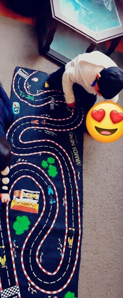 Alfombra circuito autos negra