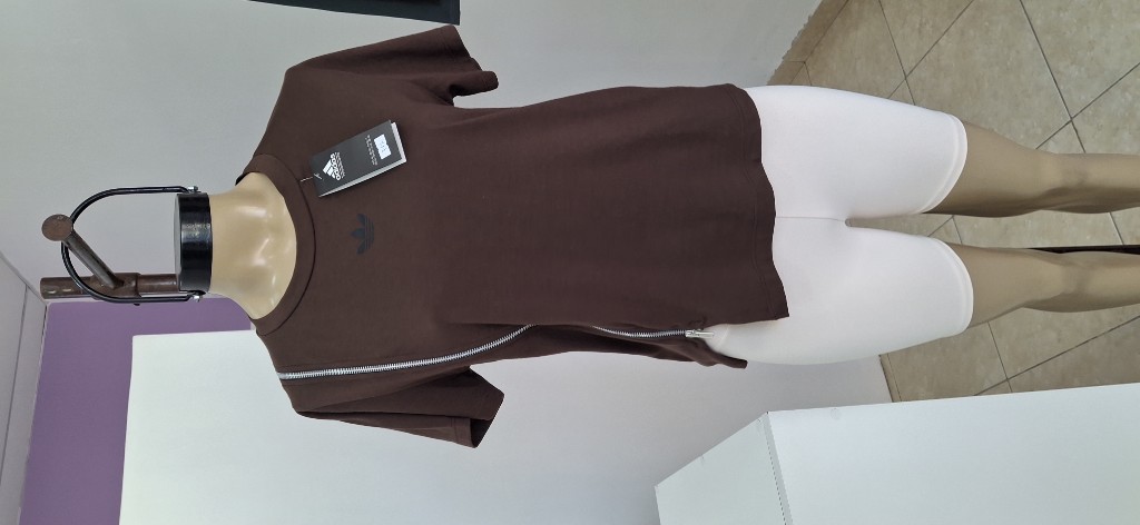 REMERA ADIDAS CIERRE