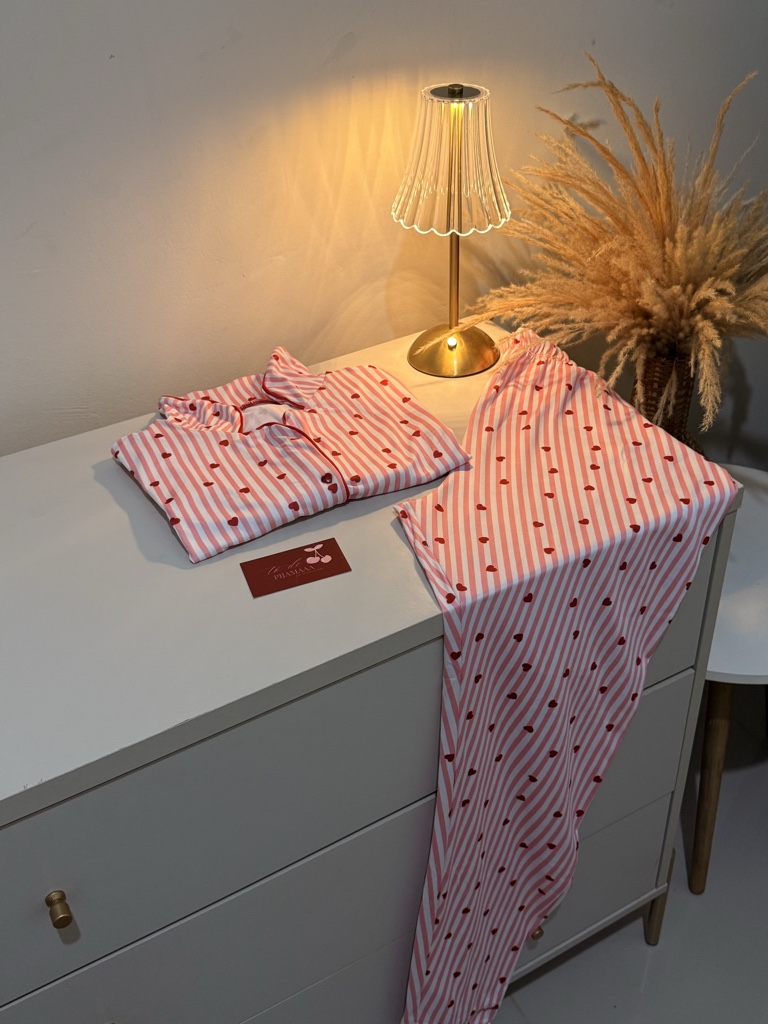 Pijama longo rosa listrado