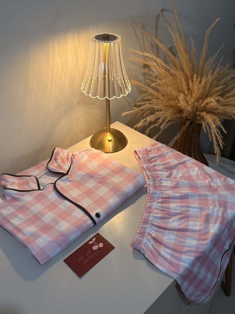 Pijama americano xadrez rosa