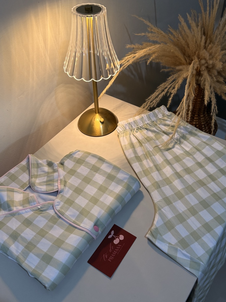 Pijama longo xadrez verde