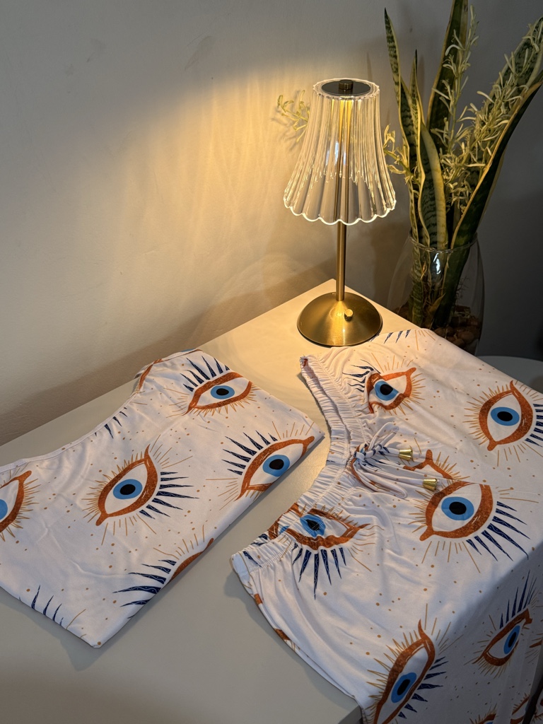 Pijama alcinha olho grego