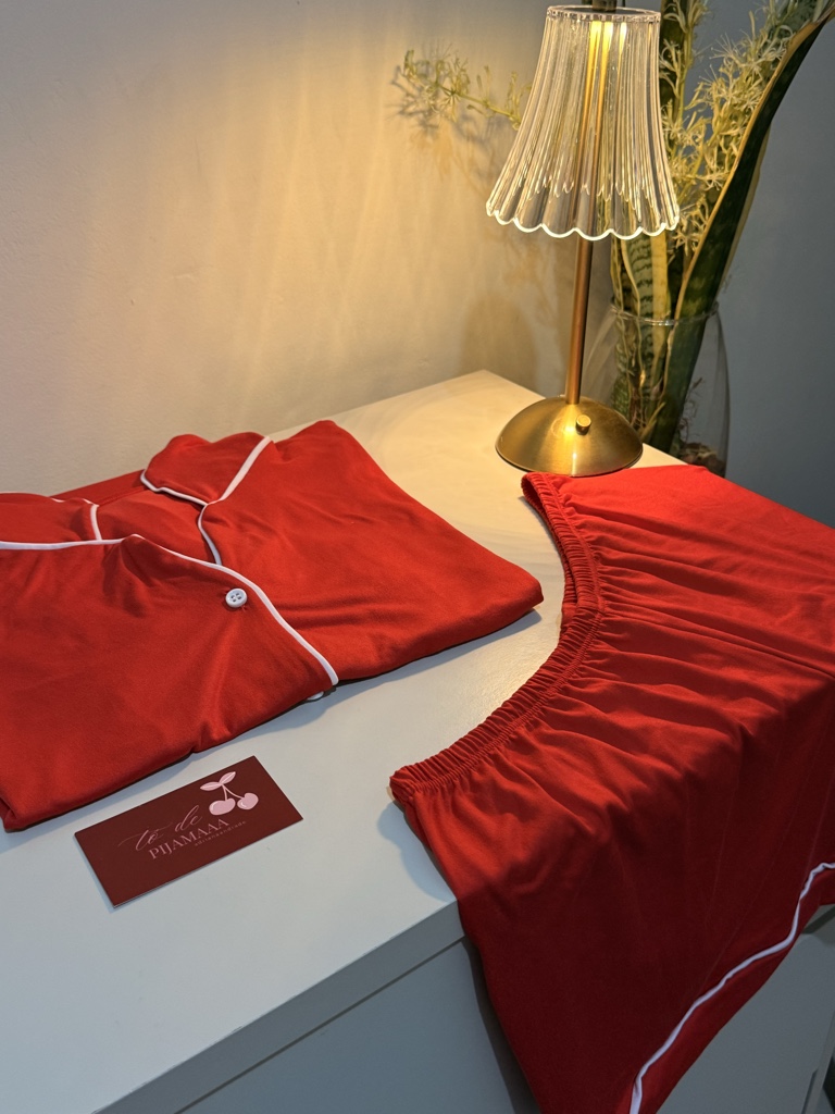 Pijama americano vermelho