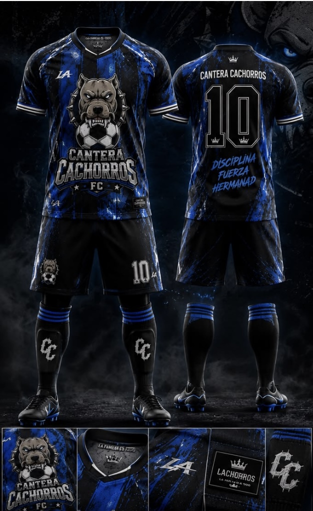 Uniforme negro